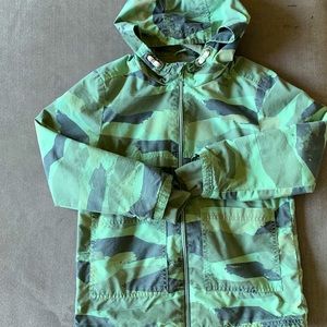 Kids camo windbreaker